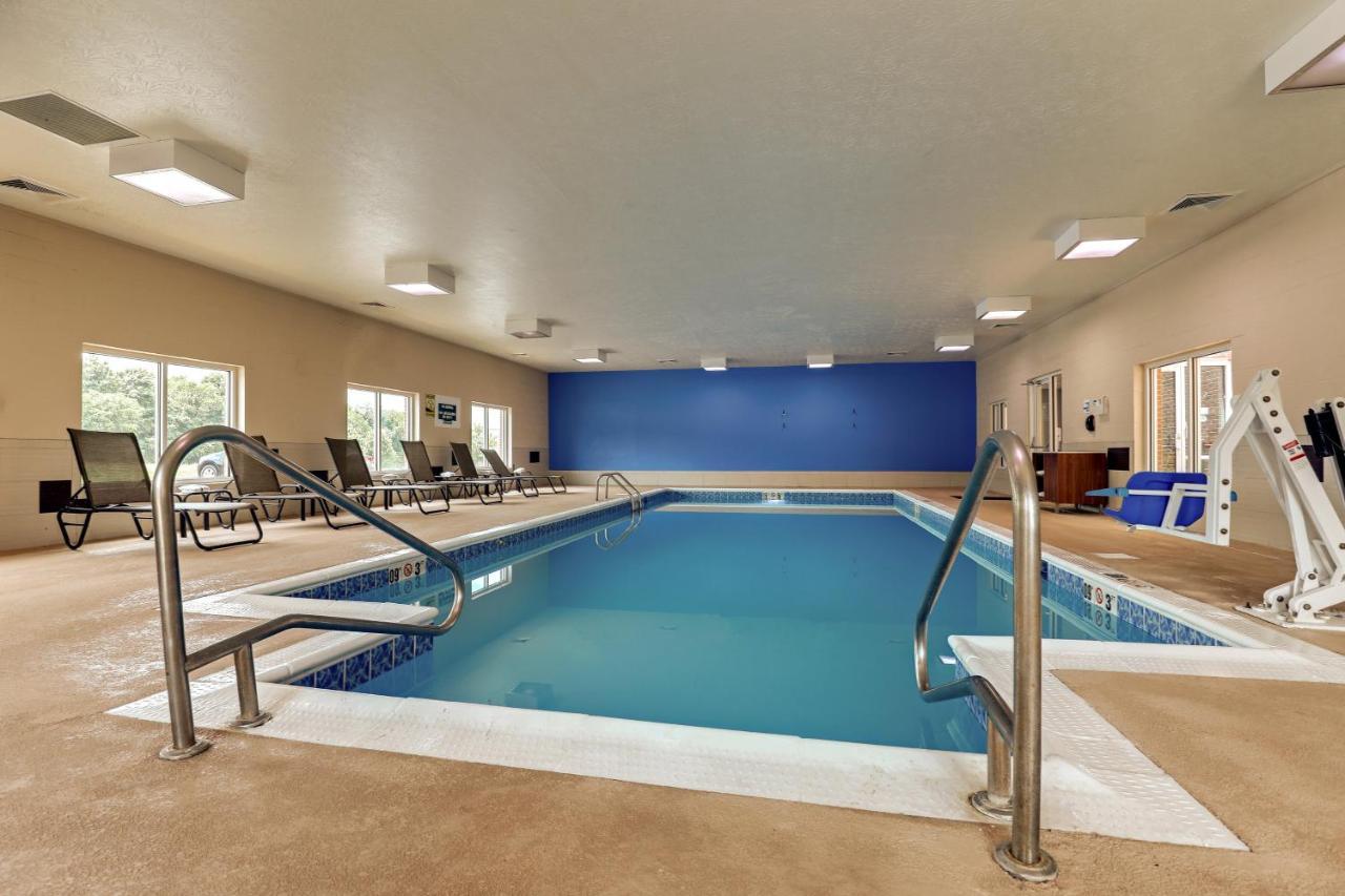 Holiday Inn Express Campbellsville By Ihg Экстерьер фото